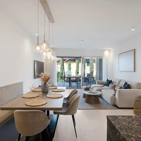 View Garden Pool Exclusive Newly Build Apartamento *