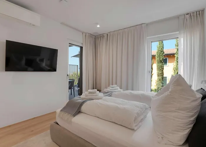 View Garden Pool Exclusive Newly Build *